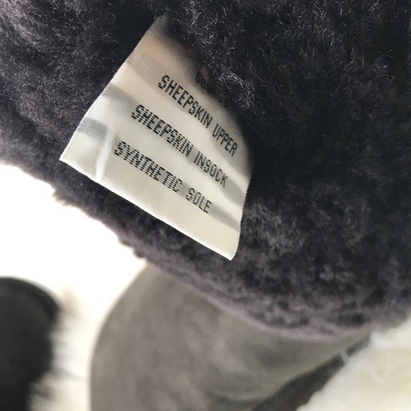 Brown sheepskin ugg like fur boot 4 FOR 30 - Picture 2 of 7